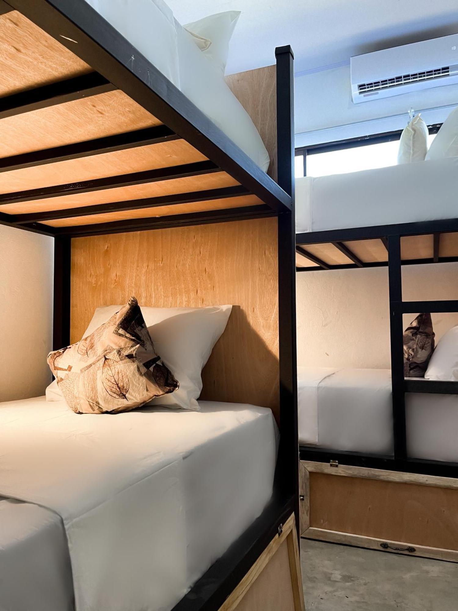 El Gato Rojas Surf Hostel Playa Santa Teresa  Екстериор снимка