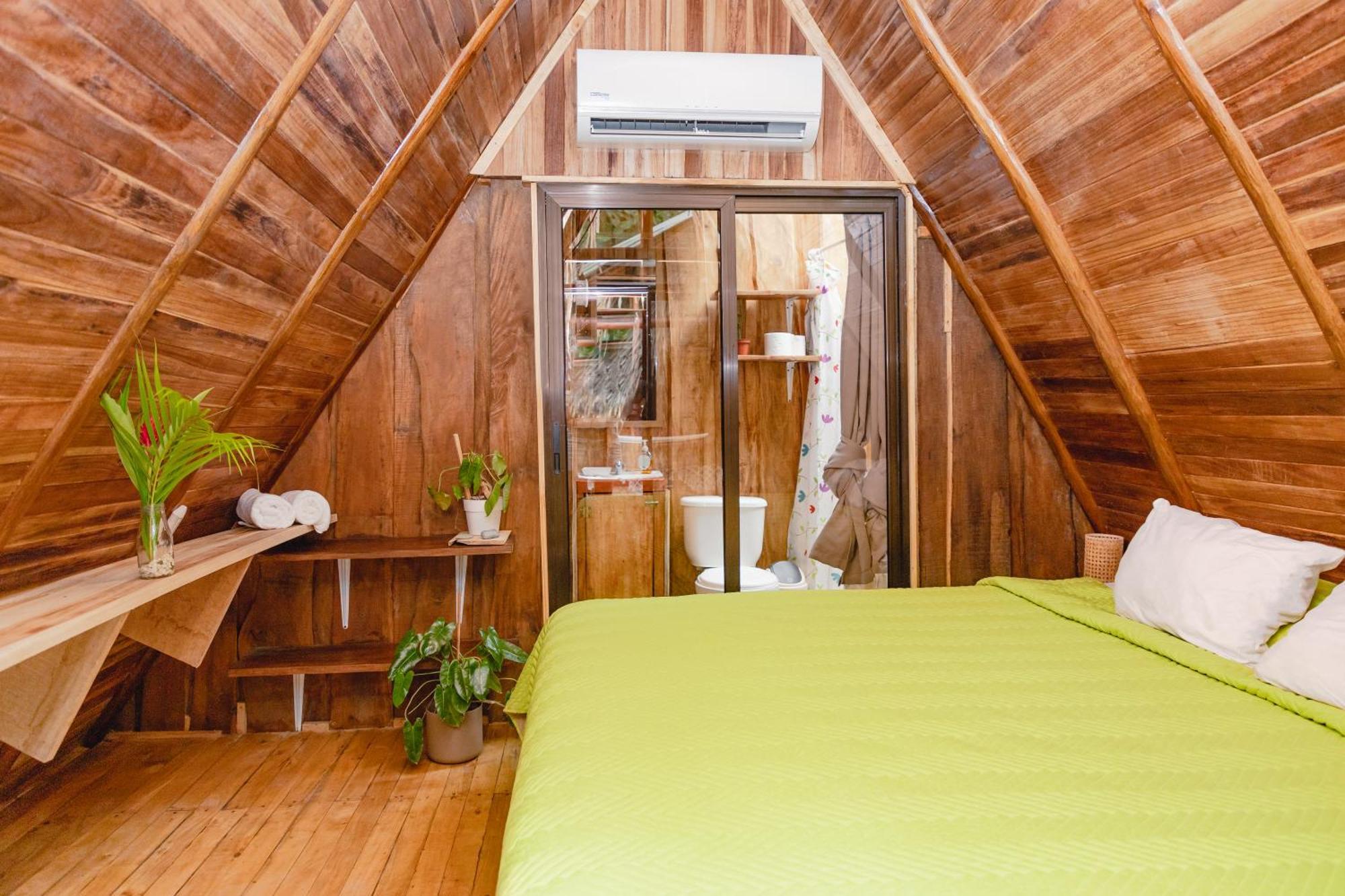 El Gato Rojas Surf Hostel Playa Santa Teresa  Екстериор снимка