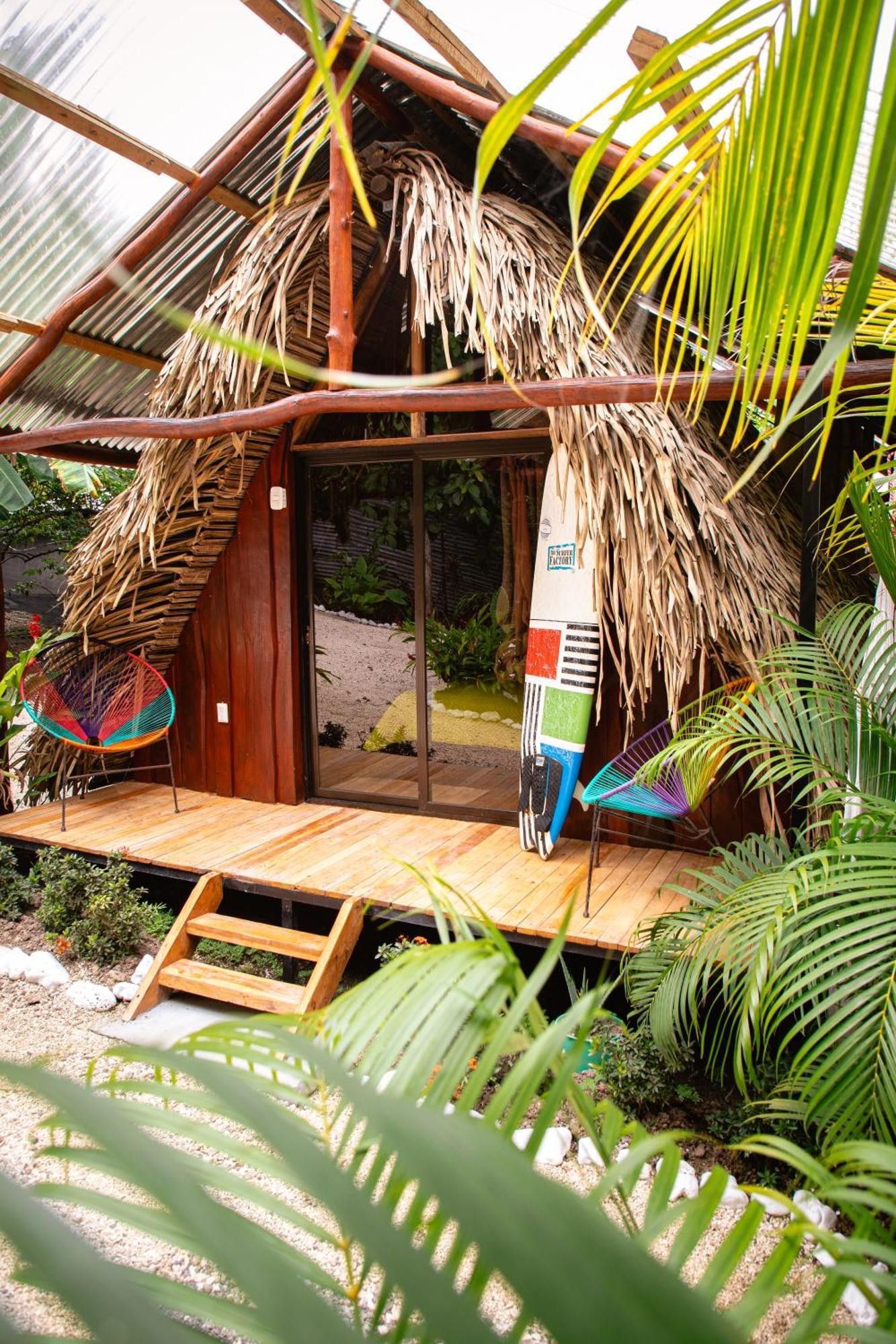 El Gato Rojas Surf Hostel Playa Santa Teresa  Екстериор снимка