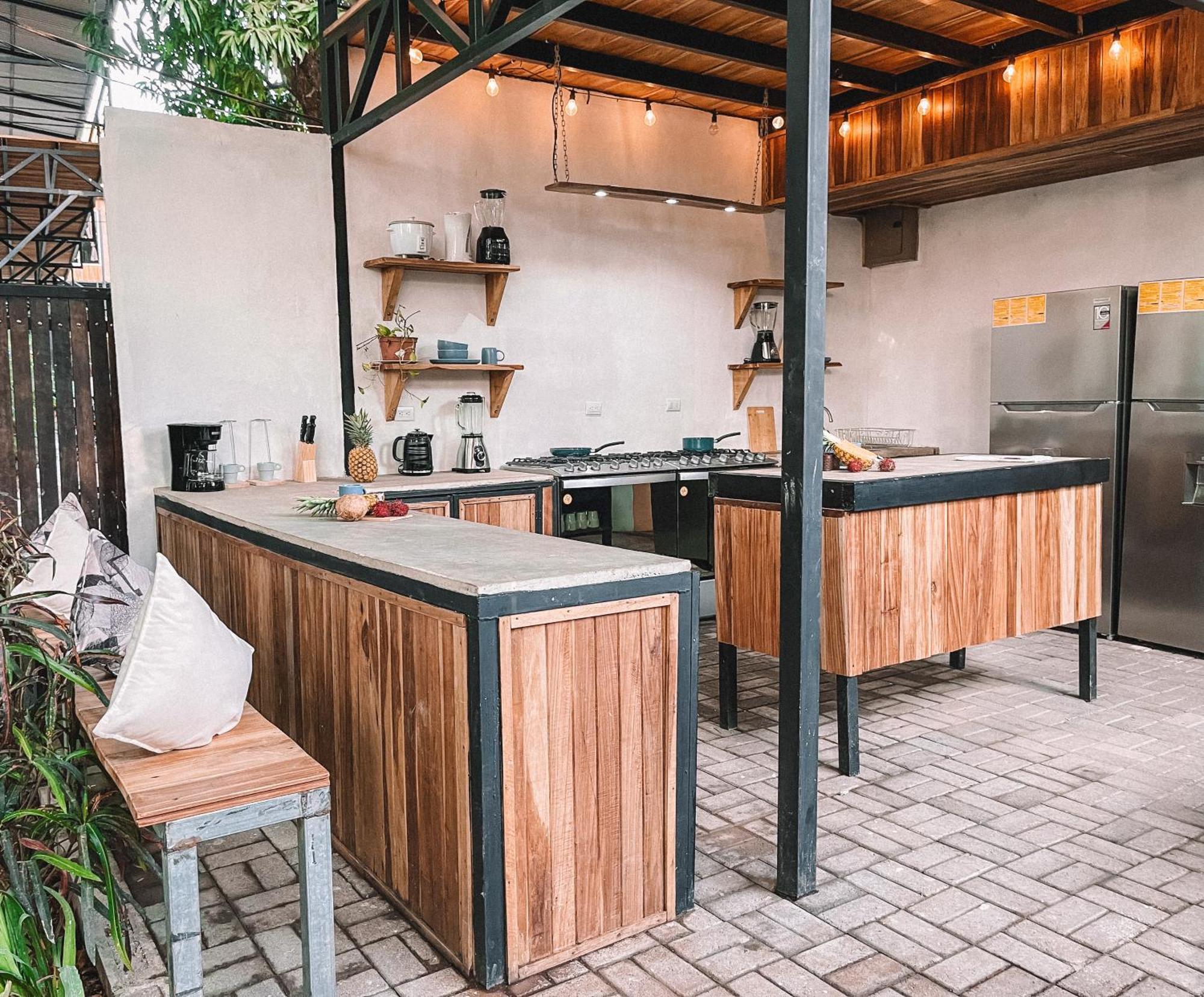 El Gato Rojas Surf Hostel Playa Santa Teresa  Екстериор снимка
