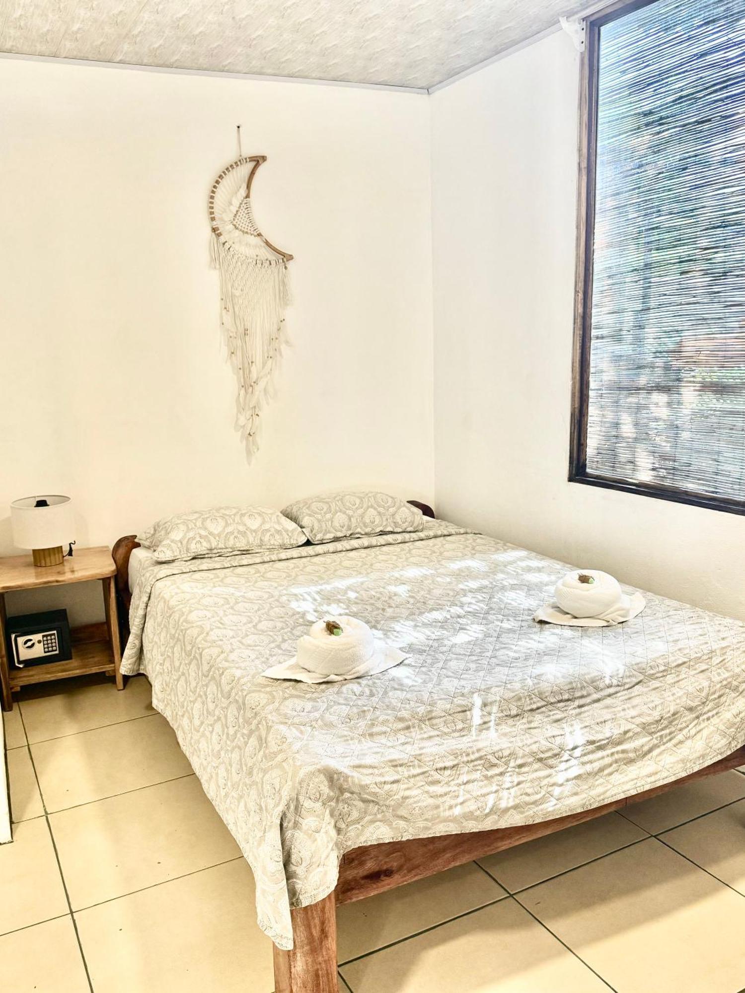 El Gato Rojas Surf Hostel Playa Santa Teresa  Екстериор снимка